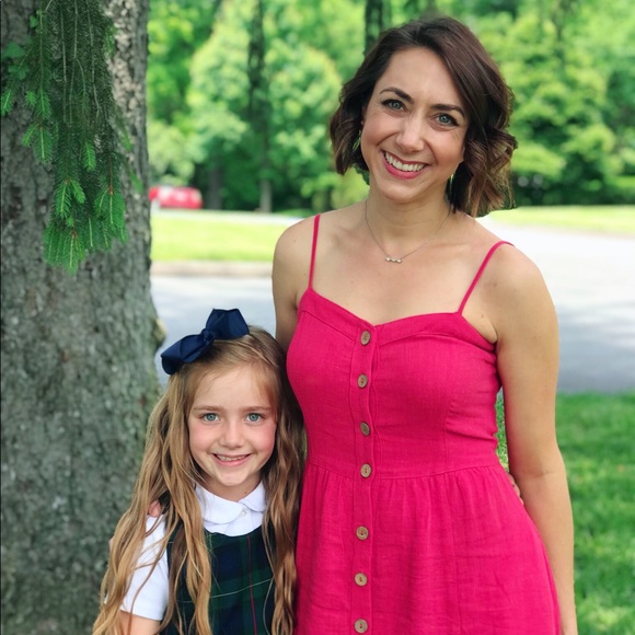 Meet your Posher, Sarah - Picture 3 of 3